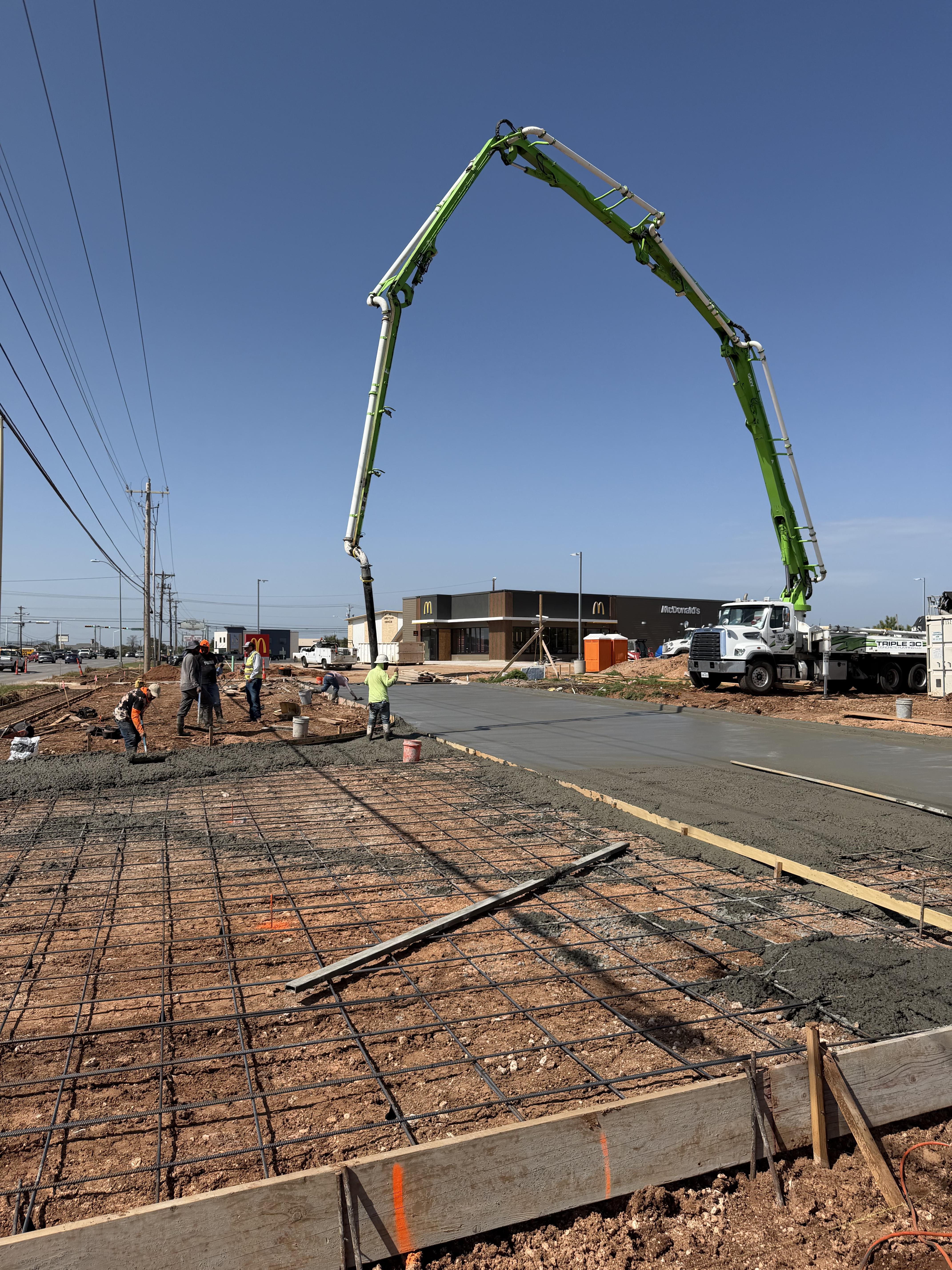 DY 33M Concrete Pump - Triple 3C Concrete Pumping